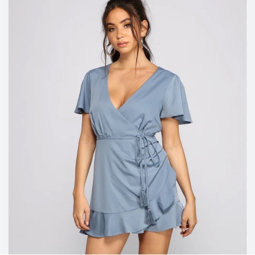 Windsor Flirty Vibes Ruffle Detail Flutter Sleeve Faux Wrap Romper Light Blue XS